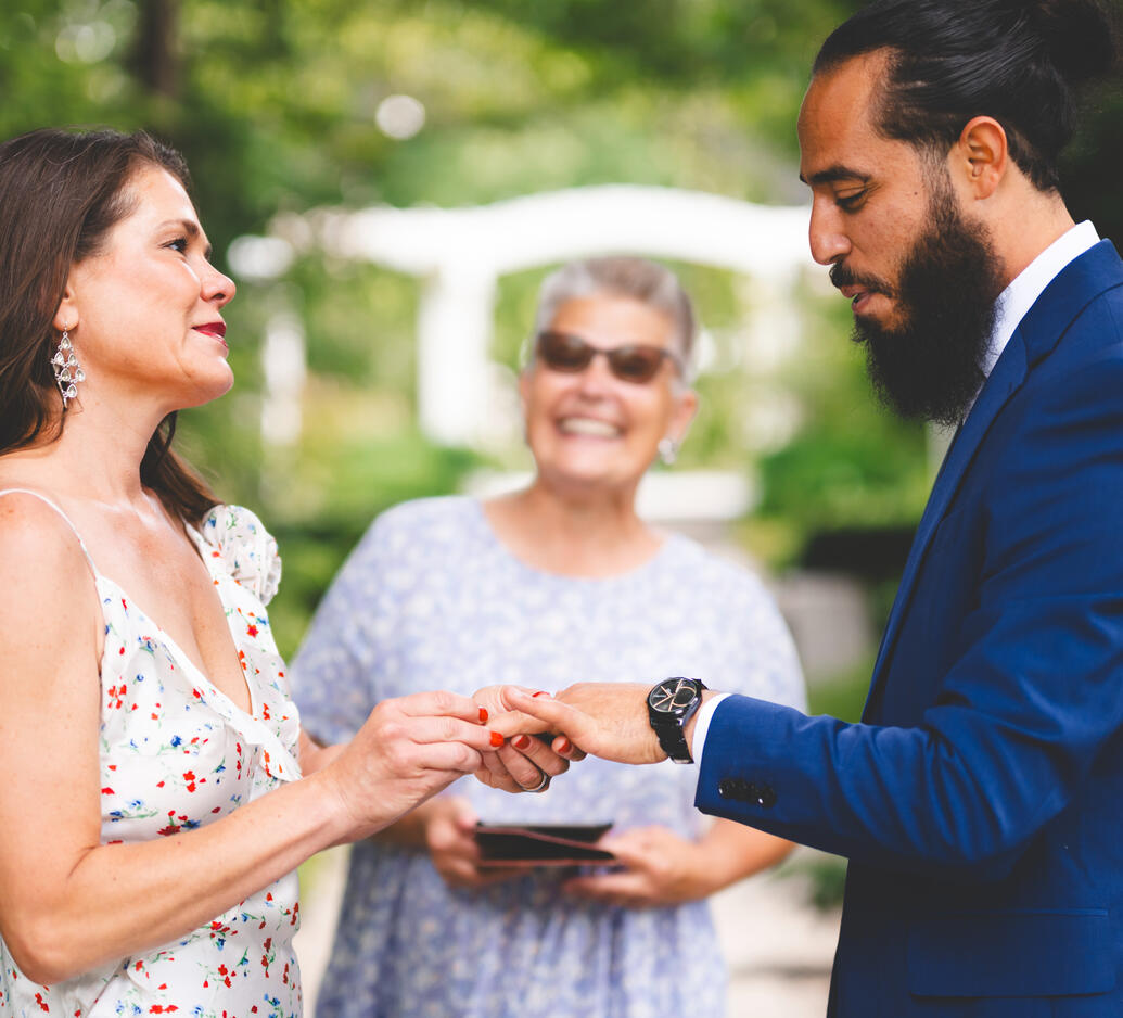 Formal Wedding Officiant Indy! Wonderful Wedding Couple and their officiant!